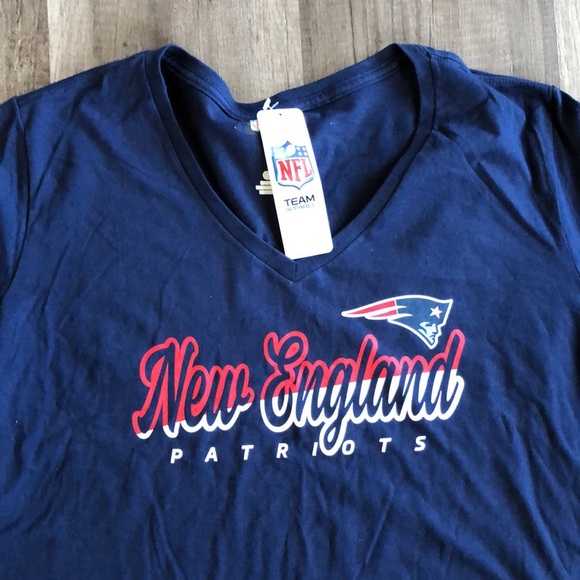 NFL New England Patriots NEW Women’s Tee 2XL - Picture 2 of 4